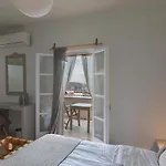 Grand View - Megalochori Santorini Apartahotel 4*