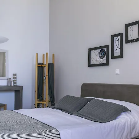 Apart-hotel Grand View - Megalochori Santorini 4*