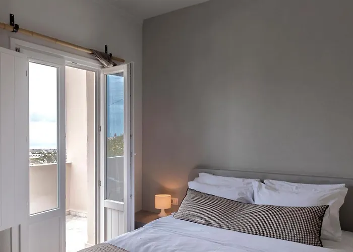 Aparthotel Grand View - Megalochori Santorini 4*