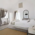 Grand View - Megalochori Santorini מגלוחורי